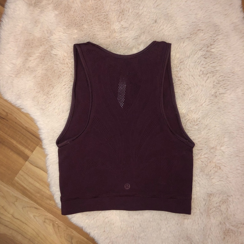 Burgundy lululemon top - never worn - Picture 2 of 2
